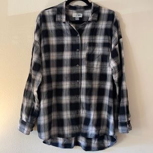 Old Navy Boyfriend shirt